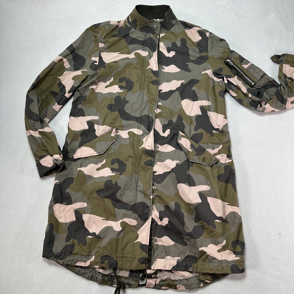 H&M Divided Jacket Women's US 8 Medium‎ Camo Green Pink Long Parka Coat Cotton